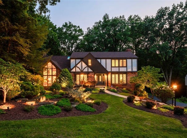 116 Bethany Dr, Peters Twp, PA 15317