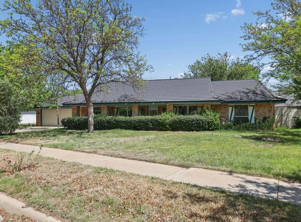 6112 RIDGEWOOD Drive, Amarillo, TX 79109