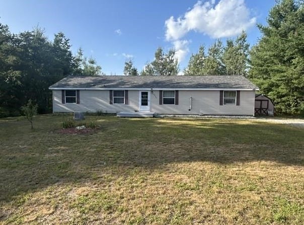 6725 Tremble Trail, Pellston, MI 49769