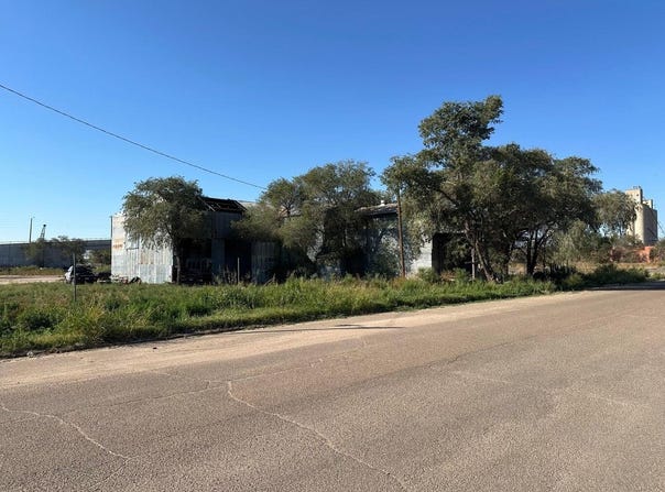 902 E 6th, Plainview, TX 79072