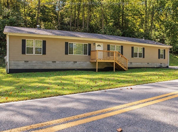 5968 Quick Road, Elkview, WV 25071