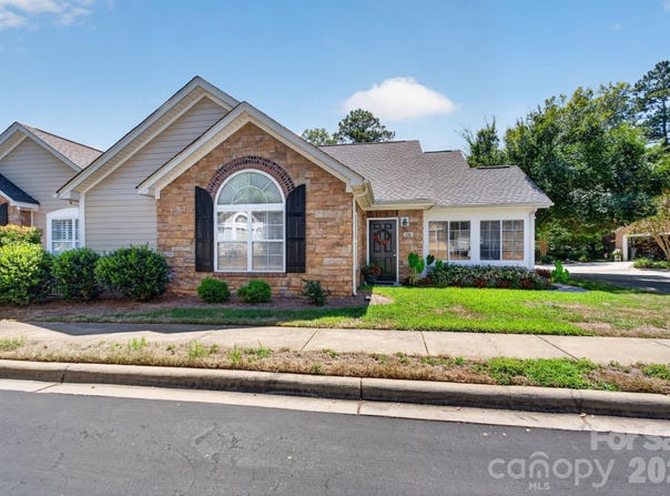232 Lone Oak Circle, Rock Hill, SC 29732