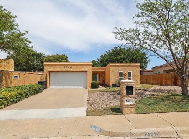 6740 WESTCLIFF Circle, Amarillo, TX 79124-1114