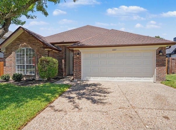 6017 Hilltop Drive, Watauga, TX 76148