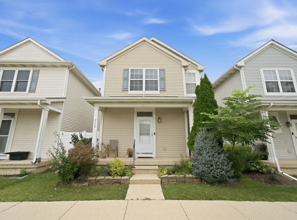 2153 Union Mill Drive, Aurora, IL 60503