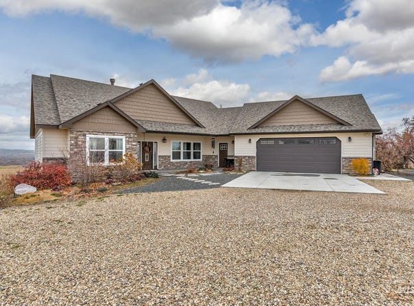 5631 Sunset, Fruitland, ID 83619