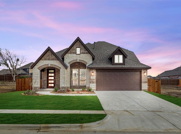 5 Grouse Circle, Sanger, TX 76266