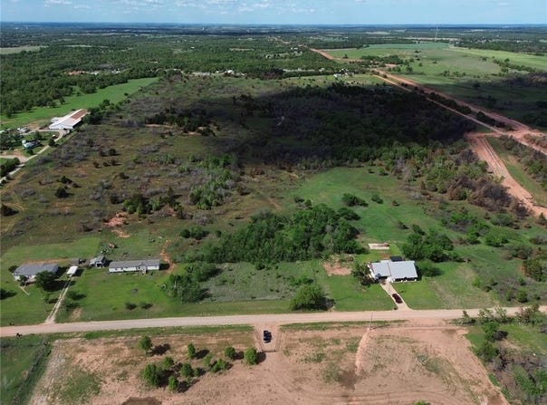 4050 E Camp Drive, Guthrie, OK 73044