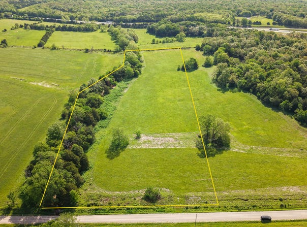 Country Trails Road, Conway, MO 65632