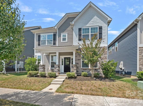 15625 White Quartz Lane, Davidson, NC 28036