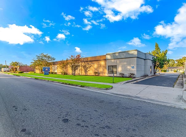 1608 Main St., Conway, SC 29526