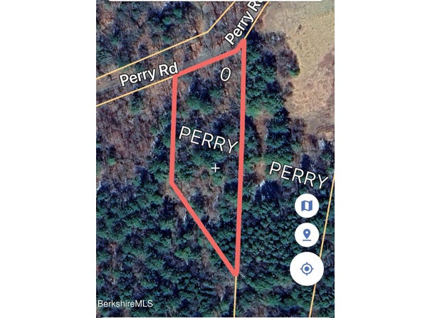 Perry Rd, Sandisfield, MA 01255