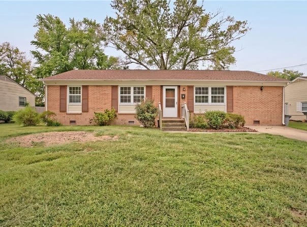 107 Londonshire Terrace, Hampton, VA 23666