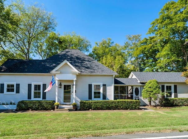 2755 Darrell Newton Drive, Graham, NC 27253