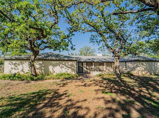 10325 County Road 197, Breckenridge, TX 76424