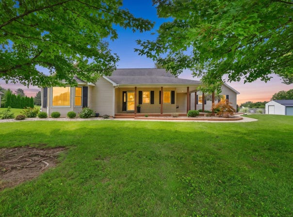 10575 State Route 56 E, Circleville, OH 43113