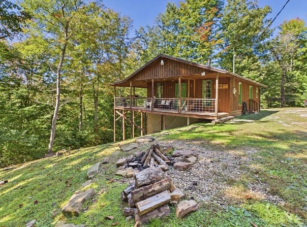 33 Twin Frk Rd, Louisa, KY 41230
