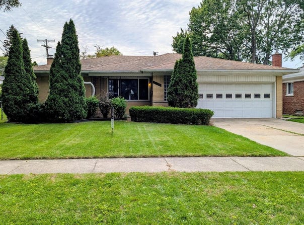31225 Frank Drive, Warren, MI 48093