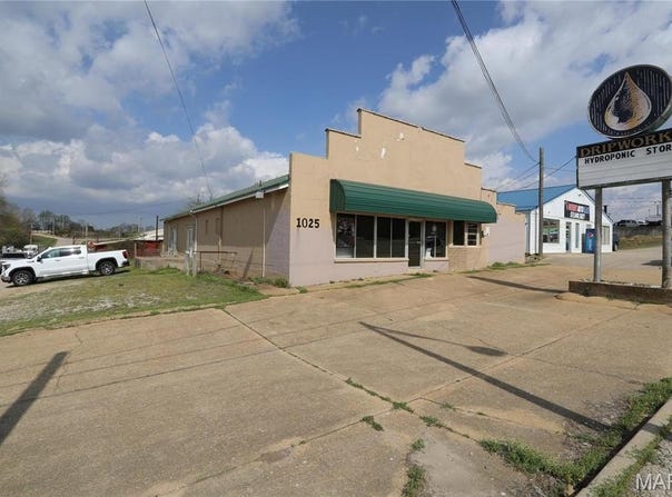 1025 S Westwood Boulevard, Poplar Bluff, MO 63901