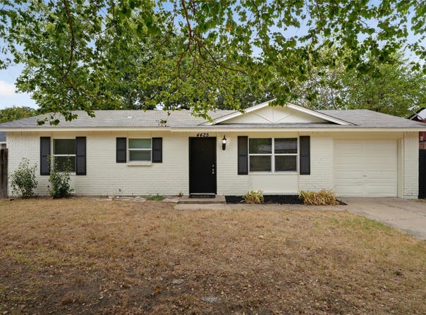 4425 Central Lane, Balch Springs, TX 75180