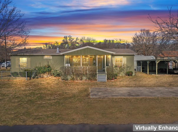 89 Park Lane, Gainesville, TX 76240
