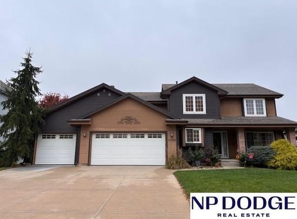 11926 S 53rd Street, Papillion, NE 68133
