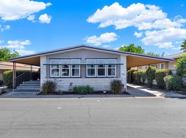 9255 N Magnolia Ave, Santee, CA 92071