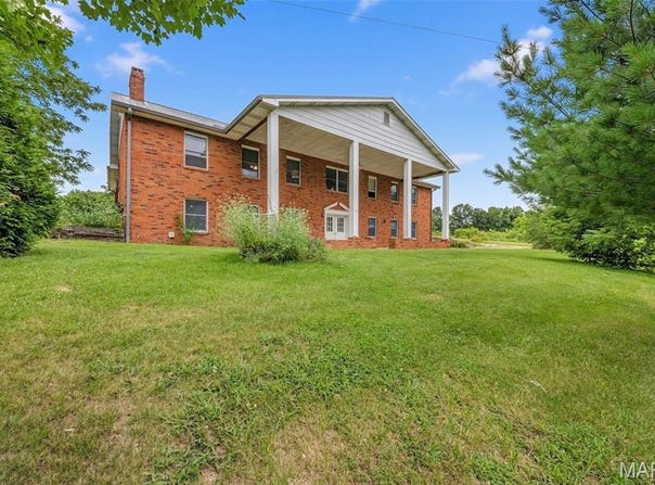 70 Hartley Lane, Elsberry, MO 63343