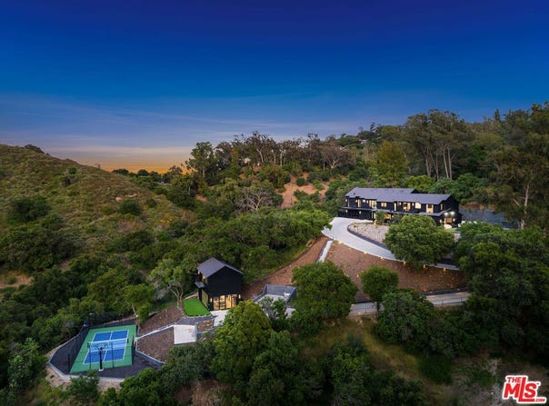 3140 Coldwater Canyon, Studio City, CA 91604