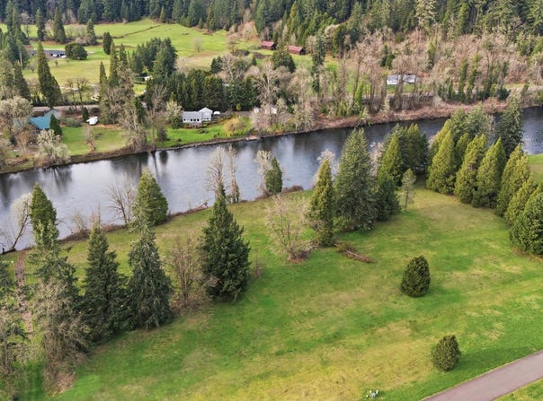 Omlid Dr, Springfield, OR 97478