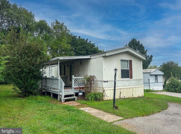 117 SUNRISE Drive, ABBOTTSTOWN, PA 17301