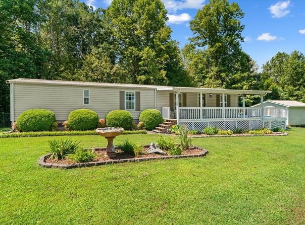 253 Mountain Oak Drive, CHATSWORTH, GA 30705