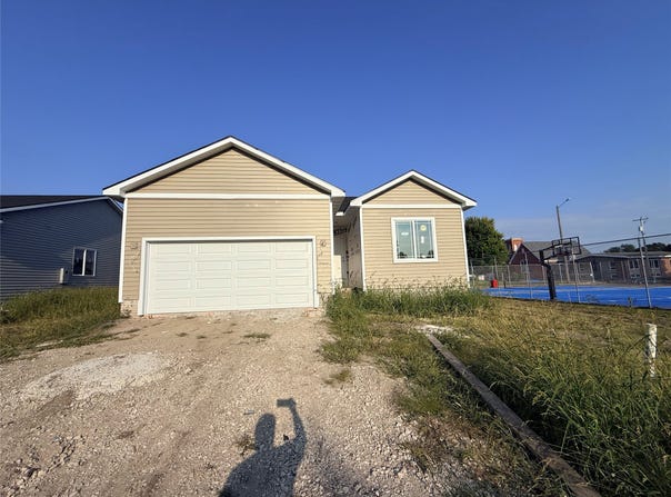 507 5th Street, Colo, IA 50056