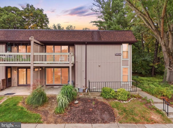 5804 ROYAL RIDGE Drive, SPRINGFIELD, VA 22152