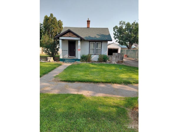 178 B Ave E, Wendell, ID 83355