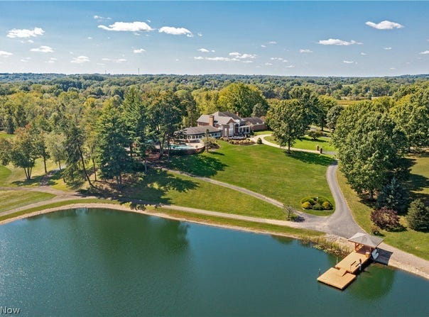 7575 Benner Road, New Franklin, OH 44614