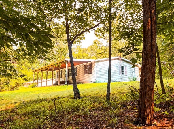 31030 Schrader Road, Logan, OH 43138