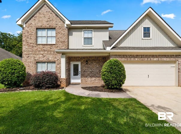 8813 Bainbridge Drive, Daphne, AL 36526