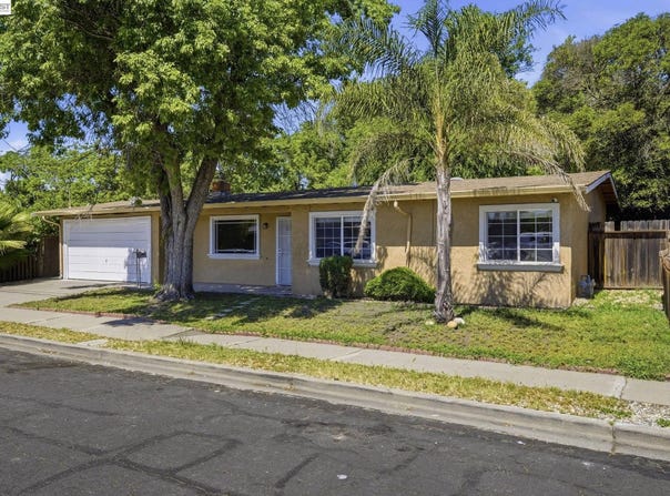 2943 Richard Ave, Concord, CA 94520