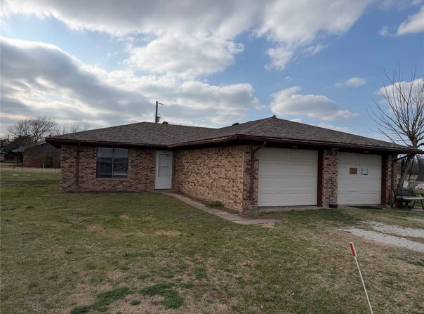 1605 Oak Circle, Anna, TX 75409