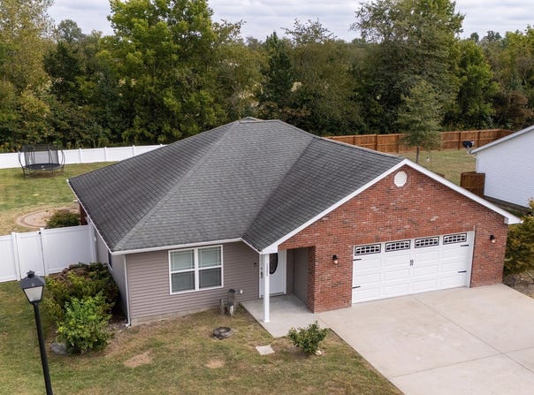1505 Dew Drop Drive, Marion, IL 62959