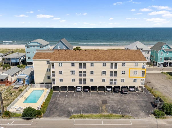 1004 Carolina Beach Avenue S, Carolina Beach, NC 28428