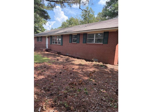 409 Davis Ave, Tifton, GA 31794