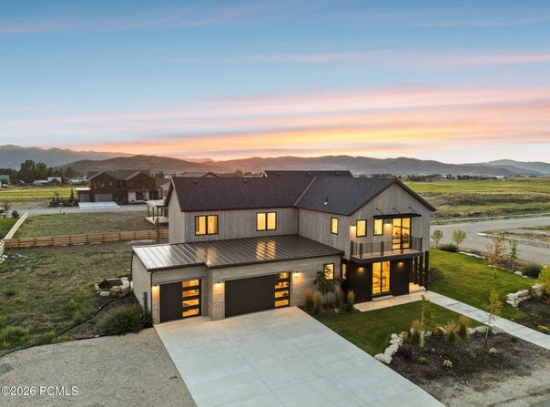 798 Lazy Way, Francis, UT 84036
