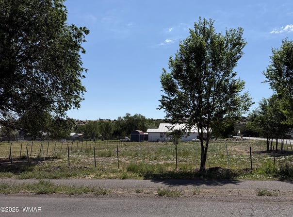 4th Avenue, Eagar, AZ 85925