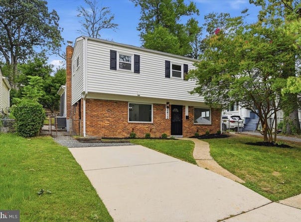 2412 VALLEY Way, LANDOVER, MD 20785