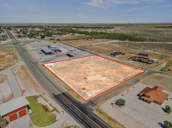 HWY 380, Plains, TX 79355