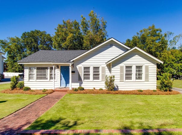306 Hampton Park, Camden, SC 29020