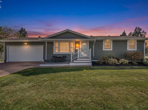 3811 Hoffman Drive, Sandusky, OH 44870