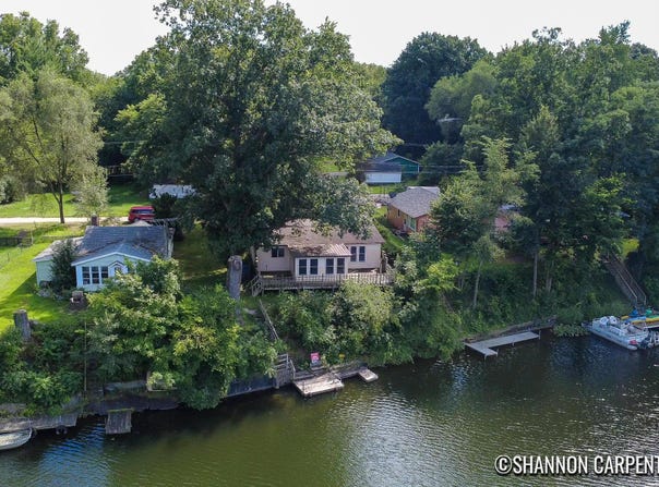 11264 Riverside Drive, White Pigeon, MI 49099